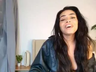 Pauline-clark  live sex cam