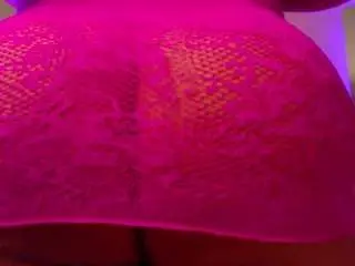 Yukiliu  live sex cam