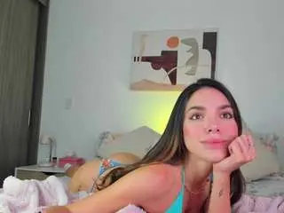 Ahinoaa  live sex cam
