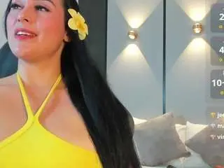 Ashly-moonn  live sex cam
