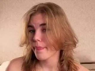 Charisseruuska  live sex cam