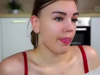 Charisseruuska  live sex cam