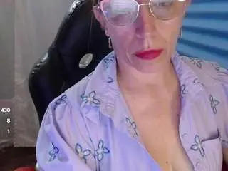 Chayla-ruiz  live sex cam