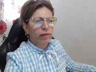 Chayla-ruiz  live sex cam