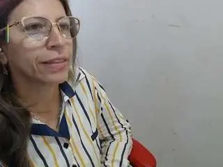 Chayla-ruiz  live sex cam