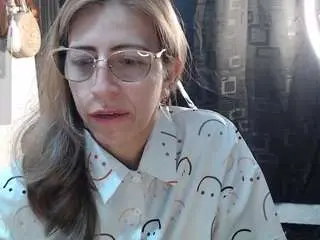 Chayla-ruiz  live sex cam