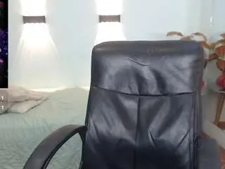 Hilaryjane  live sex cam