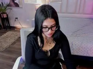Nyravane  live sex cam