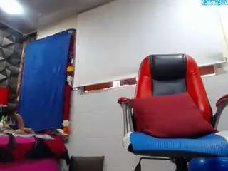 Sexy-matute  live sex cam