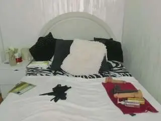 Boobies4fun  live sex cam