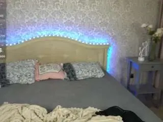 Crystalblissi  live sex cam