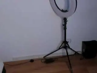 Dafnne-hills  live sex cam