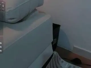 Dafnne-hills  live sex cam