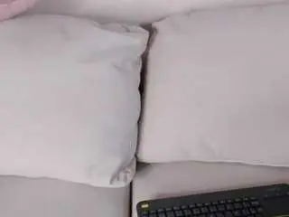 Dafnne-hills  live sex cam