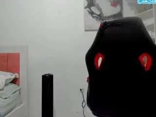 Olivahot31  live sex cam