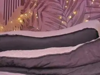 Samaantha-white  live sex cam