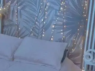 Samaantha-white  live sex cam