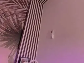 Samaantha-white  live sex cam