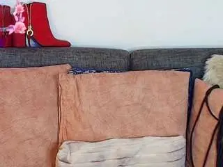 Samybrowm  live sex cam