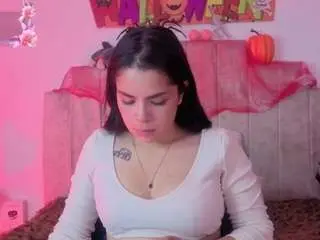 Samybrowm  live sex cam