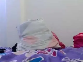 Brendagirlbad20  live sex cam