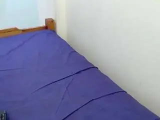 Brendagirlbad20  live sex cam