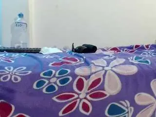 Brendagirlbad20  live sex cam