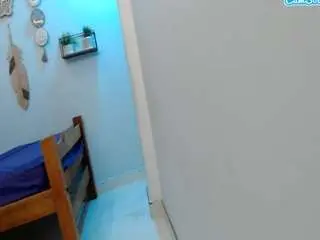 Brendagirlbad20  live sex cam