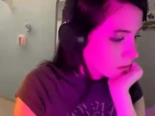 Marisaneives  live sex cam