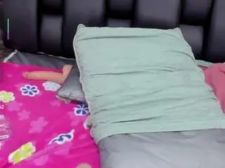 May-clanfort  live sex cam