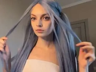 Lewislitaker  live sex cam