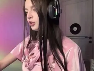 Lewislitaker  live sex cam