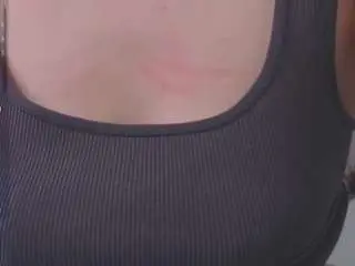 Megancooks  live sex cam