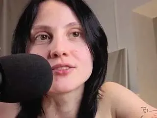 Megancooks  live sex cam
