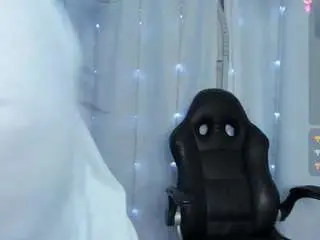 Falakyasin  live sex cam