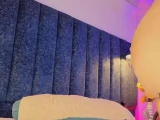 Hanna-red  live sex cam