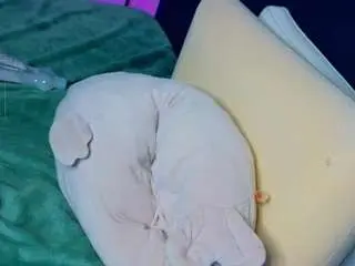 Katebleare  live sex cam