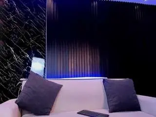 Mia-taylors  live sex cam