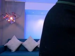 Mia-taylors  live sex cam