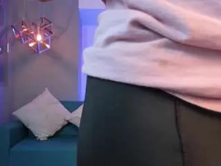 Mia-taylors  live sex cam