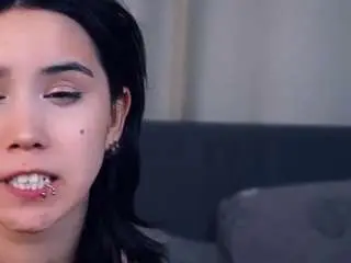 Shandateneyck  live sex cam