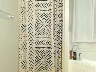 Tighttinymilf  live sex cam