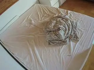 Voyeurcam-julmodels-greybed-1  live sex cam