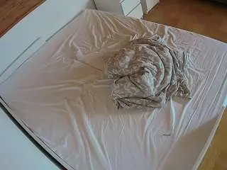 Voyeurcam-julmodels-greybed-1  live sex cam