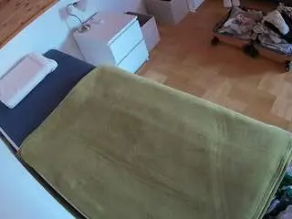 Voyeurcam-julmodels-greybed-1  live sex cam