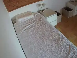 Voyeurcam-julmodels-greybed-1  live sex cam