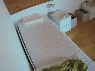 Voyeurcam-julmodels-greybed-1  live sex cam