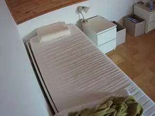 Voyeurcam-julmodels-greybed-1  live sex cam