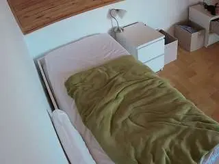 Voyeurcam-julmodels-greybed-1  live sex cam