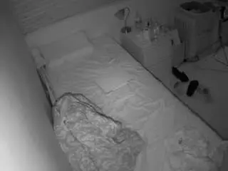 Voyeurcam-julmodels-greybed-1  live sex cam